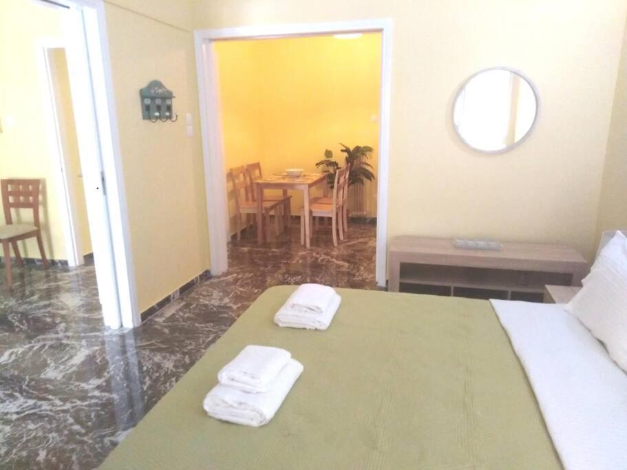 אתונה Thissio Apartment Philoxenia מראה חיצוני תמונה