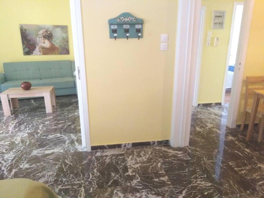 אתונה Thissio Apartment Philoxenia מראה חיצוני תמונה