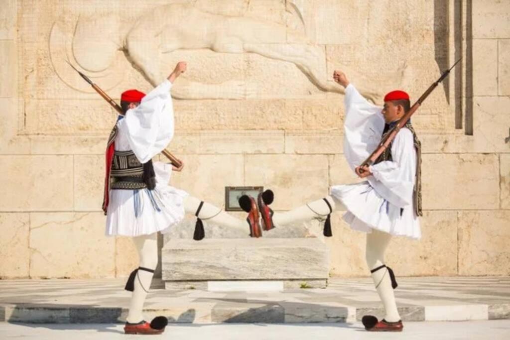אתונה Thissio Apartment Philoxenia מראה חיצוני תמונה